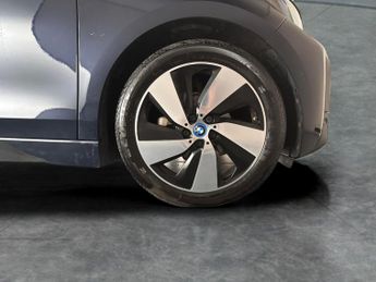 BMW i3 42.2kWh (170 ps) - LED - HEATED SEATS - ADDITIONAL 12V POWER SOC