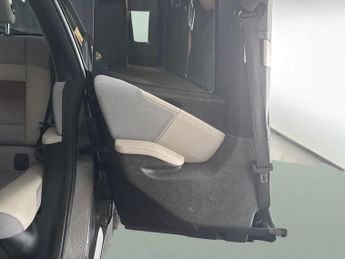 BMW i3 42.2kWh (170 ps) - LED - HEATED SEATS - ADDITIONAL 12V POWER SOC