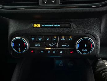 Ford Kuga 2.5h Duratec ST-Line X Edition CVT (190 ps) - HEATED STEERING - 