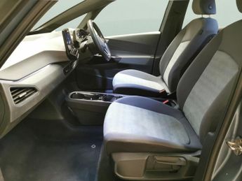 Volkswagen ID.3 110kW Life Pure Perform 45kWh [110kW Ch] - PARK SENSORS - CLIMAT