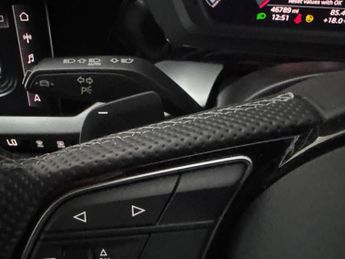 Audi A3 1.0 TFSI 30 S line S Tronic (110 ps) - LANE DEPARTURE - SIGN REC