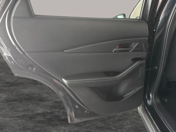 Mazda CX-30 2.5 e-SKYACTIV G MHEV Centre-Line (140 ps) - REVERSE CAM - NAV