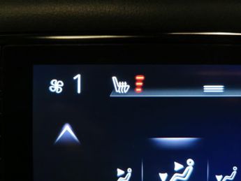 Mazda MX-30 35.5kWh Makoto (145 ps) - BOSE - CARPLAY - KEYLESS ENTRY