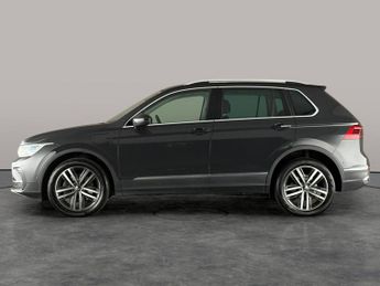 Volkswagen Tiguan 1.4 TSI 13kWh Elegance Plug-in DSG (245 ps) - REVERSE CAM - HEAT