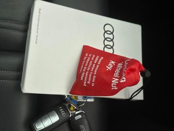 Audi e-tron 55 S line quattro 95kWh (11kW Charger) (408 ps) - ADJUSTABLE SUS