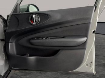 Mini Clubman 1.5 Cooper Classic 6dr Steptronic (136 ps) - LED - NAV