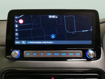 Hyundai Kona 64kWh Premium (10.5kW Charger) (204 ps) - HEATED SEATS - HEATED 