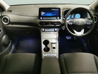 Hyundai Kona 64kWh Premium (10.5kW Charger) (204 ps) - HEATED SEATS - HEATED 