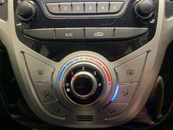 Hyundai iX20 1.6 Active Euro 5 (123 bhp) - PRIVACY GLASS - USB AUDIO