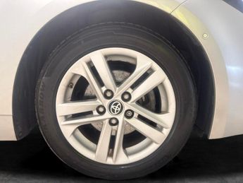 Toyota Corolla 1.8 VVT-h GPF Icon Tech CVT (122 ps) - REVERSE CAM - NAV - HEATE