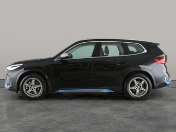 BMW iX1 30 66.5kWh xLine xDrive (11kW Charger) (313 ps) - COMFORT SEATS
