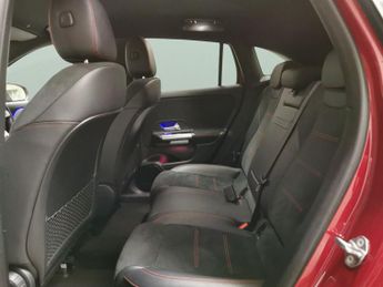 Mercedes-Benz EQA EQA 250 66.5kWh AMG Line (190 ps) - NAV - MIRROR PACKAGE