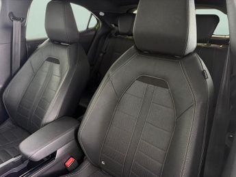 Vauxhall Mokka Electric 50kWh Launch Edition (136 ps) - PARK ASSIST - LED - REVERSE CAM