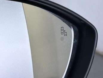 Vauxhall Mokka Electric 50kWh Launch Edition (136 ps) - PARK ASSIST - LED - REVERSE CAM