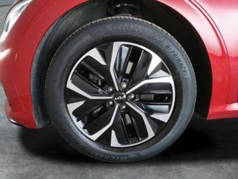 Kia Ev6 77.4kWh GT-Line (225 bhp) - HEATED STEERING - LANE DEPARTURE 