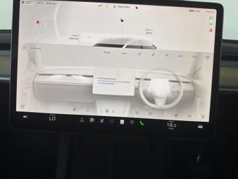 Tesla Model Y SUV RWD (346 ps) - HEATED STEERING - WIFI - BLIND SPOT ASSIST