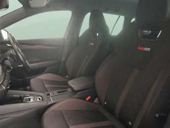 Skoda Octavia 2.0 TDI vRS DSG (200 ps) - SMARTLINK - HEATED SEATS - BLUETOOTH