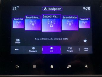 Renault Zoe R135 EV50 52kWh Iconic (Rapid Charge) (134 bhp) - AIR CON - AUTO