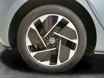 Volkswagen ID.3 110kW Life Pure Perform 45kWh [110kW Ch] - PARK SENSORS - CLIMAT