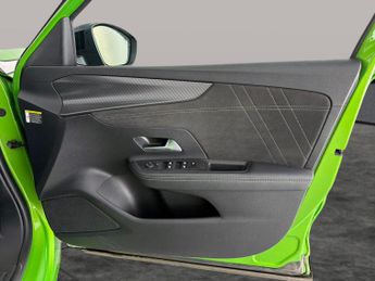 Vauxhall Mokka Electric 50kWh Launch Edition (136 ps) - PARK ASSIST - LED - REVERSE CAM