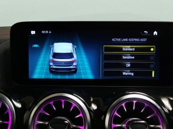 Mercedes-Benz EQA EQA 250 66.5kWh AMG Line (190 ps) - NAV - MIRROR PACKAGE