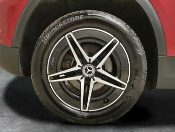 Mercedes-Benz EQA EQA 250 66.5kWh AMG Line (190 ps) - NAV - MIRROR PACKAGE