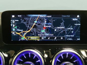 Mercedes-Benz EQA EQA 250 66.5kWh AMG Line (190 ps) - NAV - MIRROR PACKAGE
