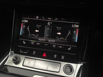 Audi e-tron 50 Black Edition quattro 71.2kWh (11kW Charger) (313 ps) - ADJUS