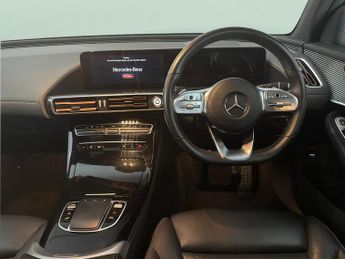 Mercedes-Benz EQC EQC 400 80kWh AMG Line (Premium Plus) 4MATIC (408 ps) - SELF PAR