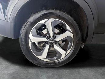 Nissan Qashqai 1.3 DIG-T MHEV N-Connecta XTRON (158 ps) - INTELLIGENT LANE INTE