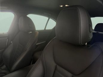 BMW 3 Series 2.0 330i M Sport (258 ps) - HEATED SEATS - ADAPTIVE LIGHTS