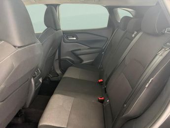 Nissan Qashqai 1.3 DIG-T MHEV N-Connecta XTRON (158 ps) - INTELLIGENT LANE INTE