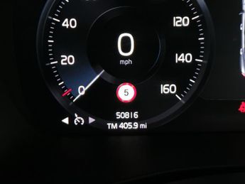 Volvo XC40 1.5h T4 Recharge 10.7kWh Plus Plug-in (211 ps) - SENSUS SAT NAV 