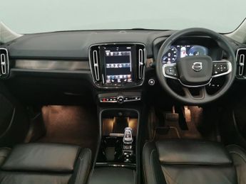 Volvo XC40 1.5h T4 Recharge 10.7kWh Plus Plug-in (211 ps) - SENSUS SAT NAV 