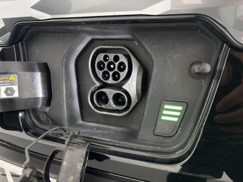 Kia Niro 64.8kWh 3 (201 bhp) ADAPTIVE CRUISE - KEYLESS - REV CAM - APPLE 