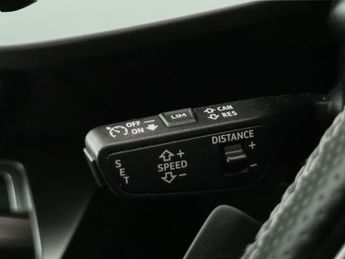 Audi A3 1.0 TFSI 30 S line Sportback S Tronic (110 ps) - LED - LEATHER