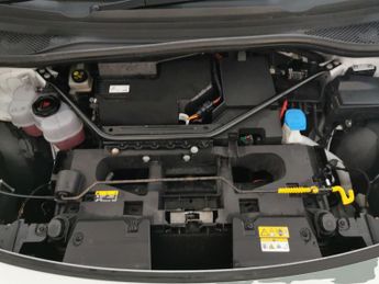 Volkswagen ID.4 Pure 52kWh Life (148 ps) ADAPTIVE CRUISE - REV CAM - PARK ASSIST