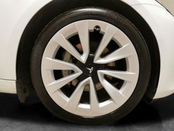 Tesla Model 3 (Dual Motor) Long Range 4WDE (346 ps) - ENH AUTOPILOT - HEATED W