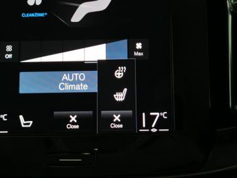 Volvo XC40 1.5h T4 Recharge 10.7kWh Plus Plug-in (211 ps) - SENSUS SAT NAV 