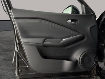 Nissan Juke 1.6 N-Connecta (143 ps) - INTELLIGENT LANE INTERVENTION - WIFI