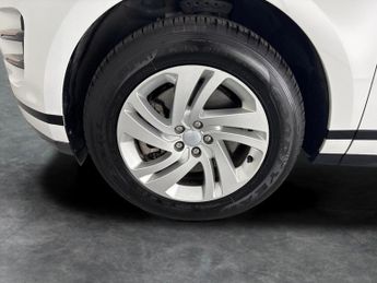 Land Rover Range Rover Evoque 1.5 P300e 12.2kWh R-Dynamic S Plug-in 4WD (309 ps) - REV CAM - A