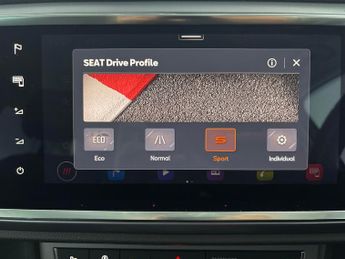 Seat Ateca 2.0 TDI FR Sport DSG (150 ps) - HEATED LEATHER - DRIVER MEMORY S