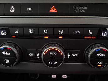 Seat Ateca 2.0 TDI FR Sport DSG (150 ps) - HEATED LEATHER - DRIVER MEMORY S