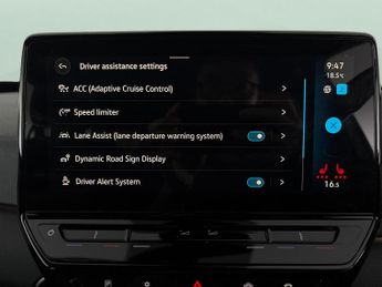 Volkswagen ID.3 Pro Performance 58kWh Life (204 ps) - HEATED SEATS - NAV - HEATE