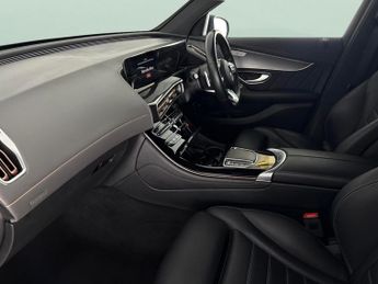 Mercedes-Benz EQC EQC 400 80kWh AMG Line 4MATIC (408 ps) - LED - REVERSE CAM - NAV