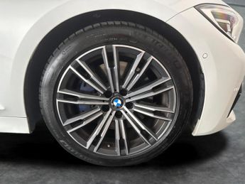 BMW 3 Series 2.0 330i M Sport (258 ps) - HEATED SEATS - ADAPTIVE LIGHTS