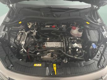 Mercedes-Benz EQA EQA 350 66.5kWh AMG Line (Premium) 4MATIC (292 ps) - NAV - HEATE
