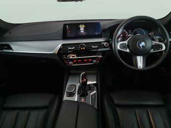 BMW 5 Series 2.0 530e 9.2kWh M Sport Plug-in (252 ps) - ACOUSTIC GLAZING