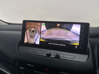 Nissan Qashqai 1.5 h e-POWER N-Connecta (190 ps) - GLASS ROOF PACK