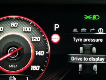 Hyundai Kona 64kWh Premium (10.5kW Charger) (204 ps) - KEYLESS ENTRY - LED - 